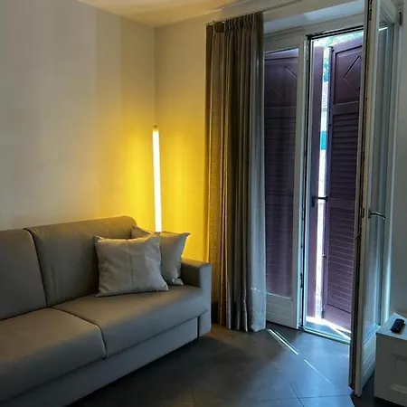 Piazza Mercato Apartment Cares