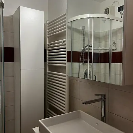 Piazza Mercato Apartment Cares